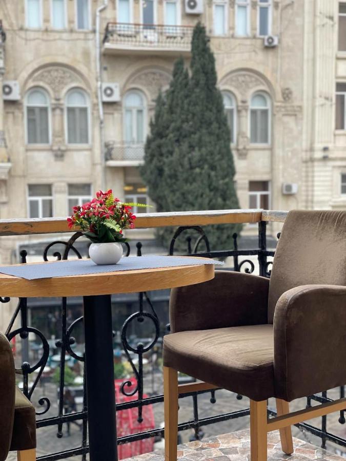 Bristol Hotel Баку Екстериор снимка